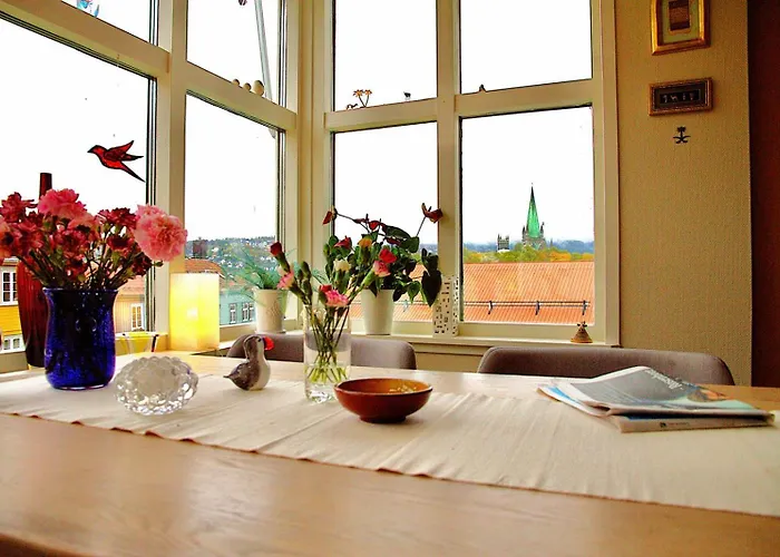 Paradiso, Cathedral View & Parking Willa *