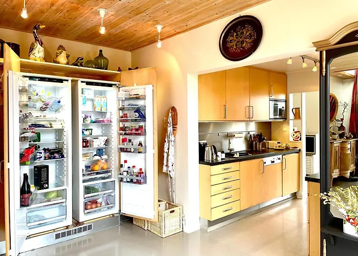 Paradiso, Cathedral View & Parking *